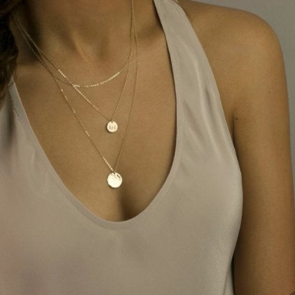 mam262 Jewelry - Gold Layered Circle Necklace